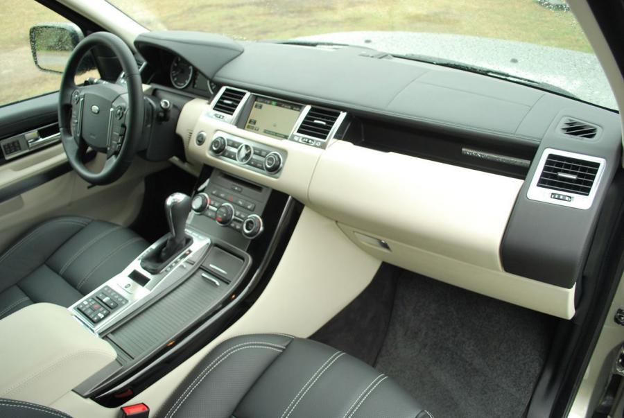 Land Rover Range Rover Sport 2013 года  (фото 32 из 46)